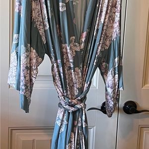 Soma Kimono Style Lightweight Robe, Excellent condition, XXL